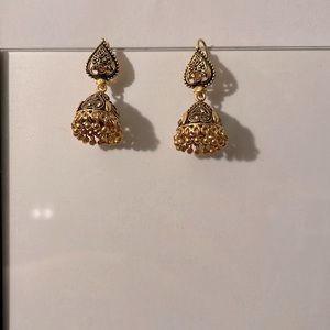 Costume gold bell shaped earrings